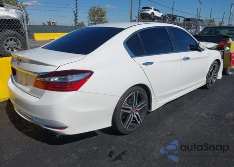 2017 Honda Accord Sport z USA, uszkodzony, nr VIN 1HGCR2F50HA124066